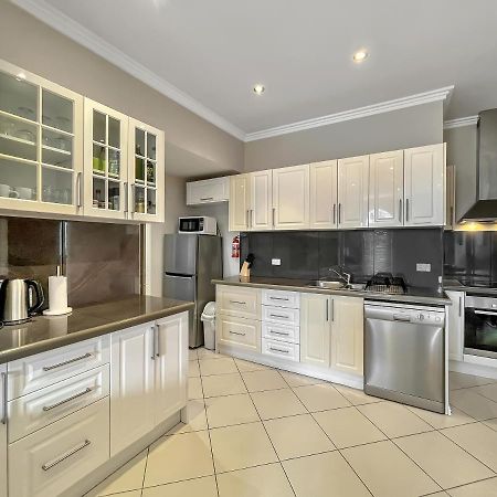 Bright 3-Bedroom Apartment - Central Armidale Exterior foto